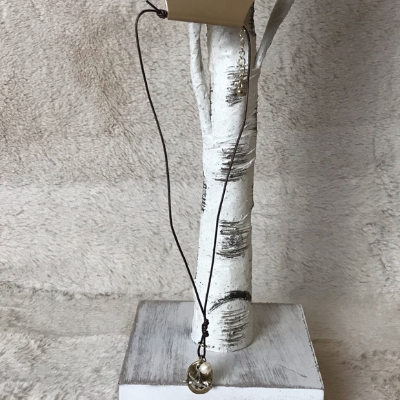 Bird necklace with fabric chain. NWT. - Picture 7 of 9